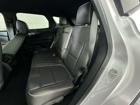 Used 2023 Chevrolet Blazer Premier FWD image 22