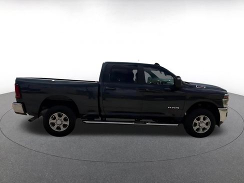 Used 2025 RAM 2500 Big Horn AWD/4WD image 17