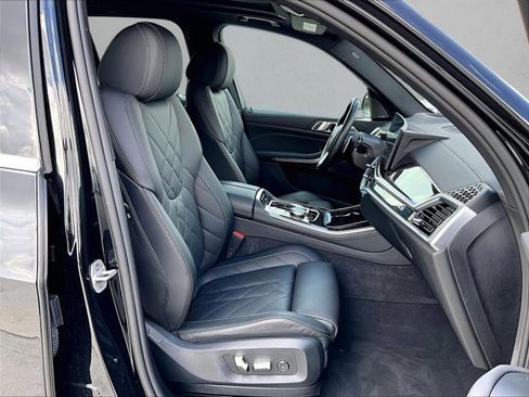 Used 2026 BMW X5 sDrive40i RWD image 9