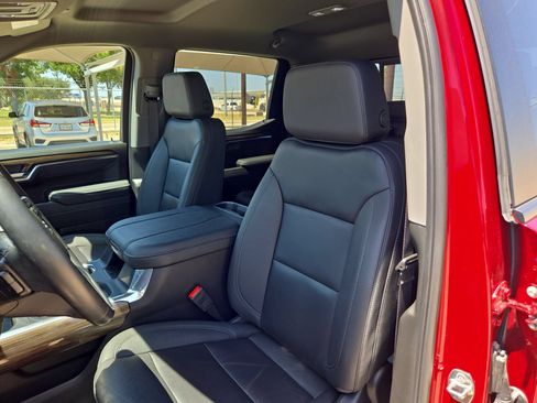 Certified 2026 Chevrolet Silverado 1500 LT Trail Boss w/ Convenience Package II AWD/4WD image 13