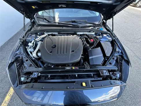 Certified 2024 Volvo S60 B5 Core image 14