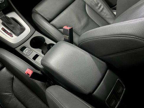 Used 2015 Audi Q3 2.0T Prestige w/ Prestige Package AWD/4WD image 29