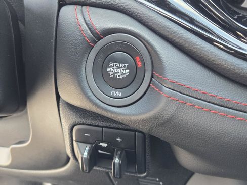 Certified 2024 Dodge Durango GT RWD image 12