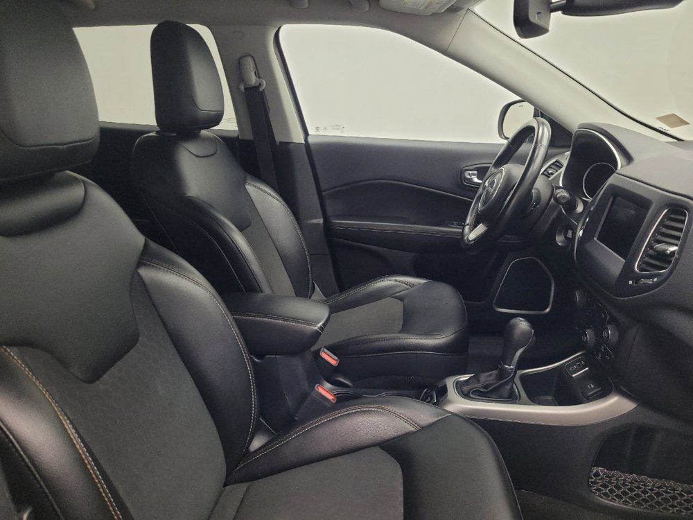 Used 2021 Jeep Compass Latitude w/ Convenience Group FWD image 21