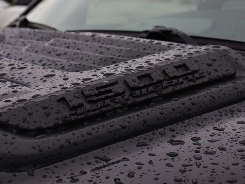 New 2026 RAM 1500 Laramie AWD/4WD image 8