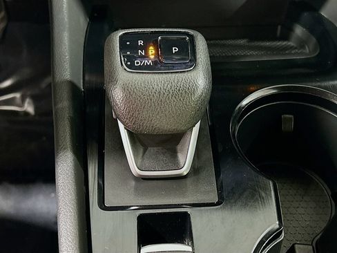 Used 2023 Nissan Rogue SV AWD/4WD image 14
