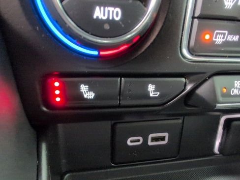 Certified 2021 Chevrolet Tahoe LT image 29