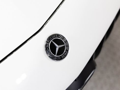 Used 2018 Mercedes-Benz AMG GT Roadster w/ Exclusive Interior Package image 18