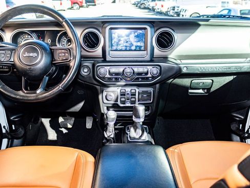 Used 2018 Jeep Wrangler Unlimited Sport S image 11