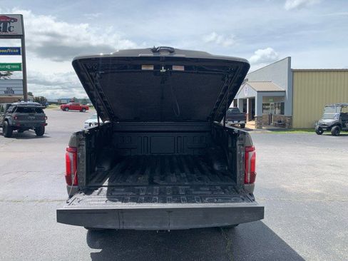 Used 2025 Ford F150 Lariat w/ Equipment Group 502A High AWD/4WD image 3