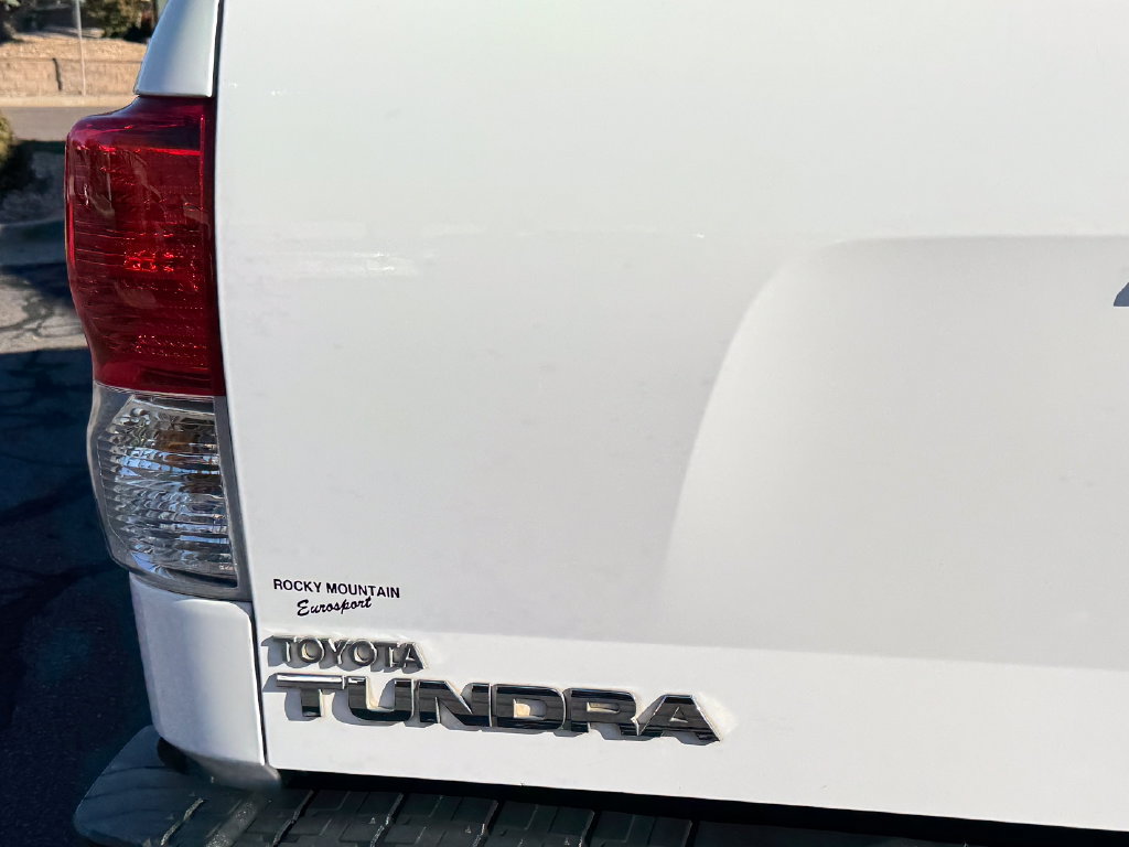 Used 2012 Toyota Tundra 4x4 CrewMax w/ TRD Off-Road Pkg image 9
