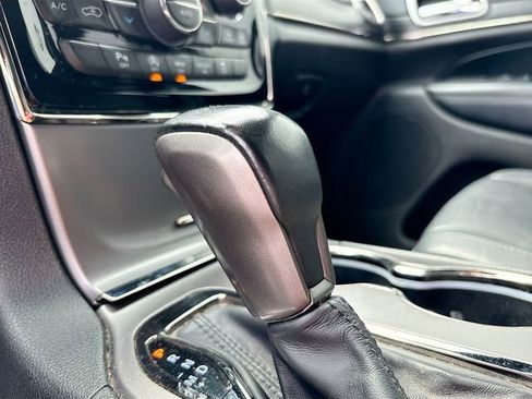 Used 2020 Jeep Grand Cherokee Limited X image 19