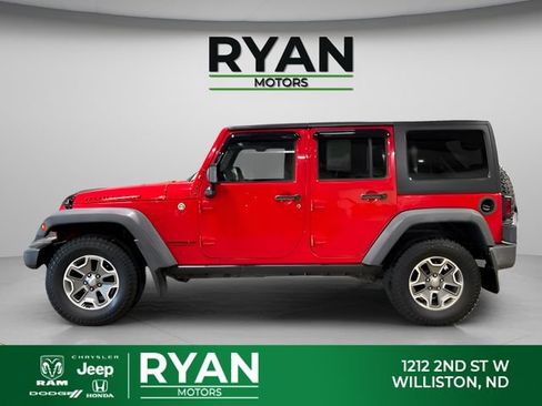 Used 2015 Jeep Wrangler Unlimited Rubicon w/ Max Tow Package AWD/4WD image 6
