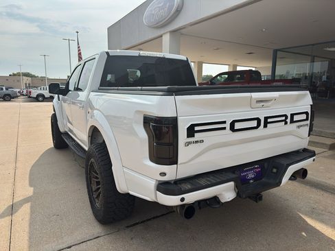 Used 2017 Ford F150 Raptor w/ Equipment Group 802A Luxury AWD/4WD image 10