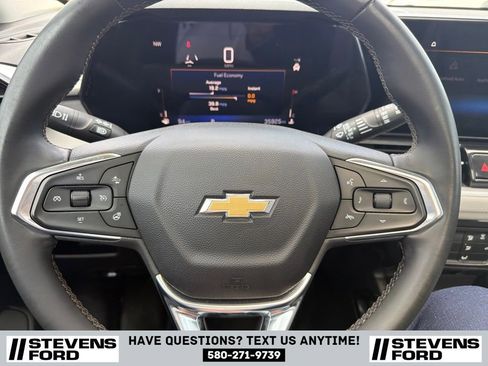 Used 2024 Chevrolet TrailBlazer LT w/ LT Cold Weather Package FWD image 21
