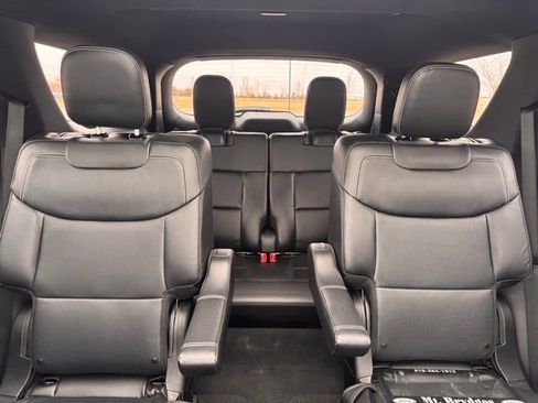 Used 2023 Ford Explorer ST w/ Technology Package image 26