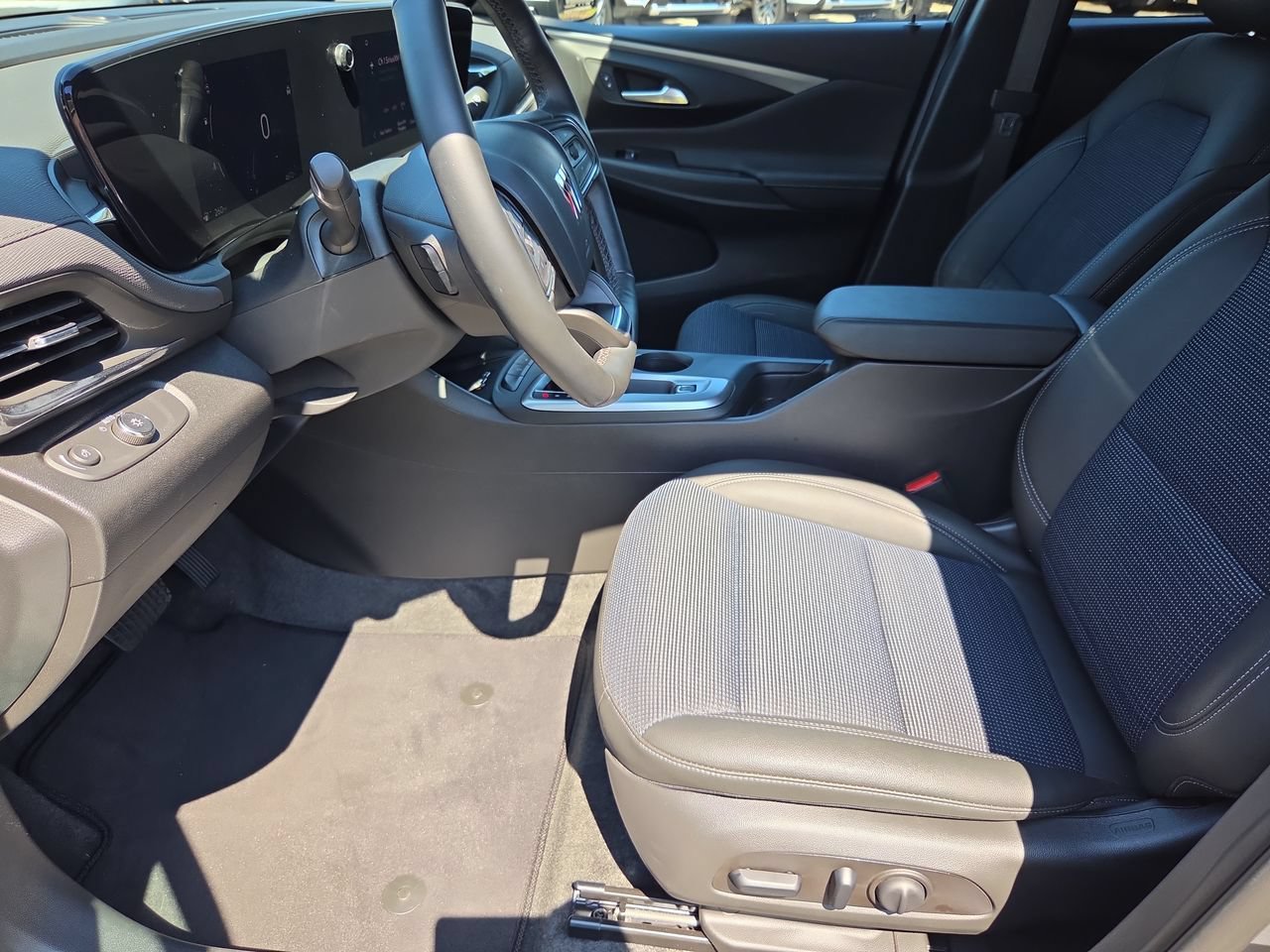 Used 2026 Buick Envista Preferred w/ Convenience I Package FWD image 18