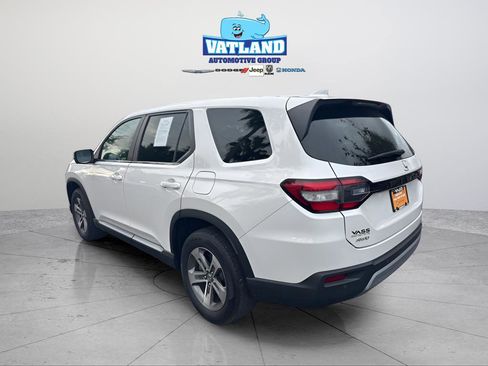 Used 2023 Honda Pilot EX-L image 8