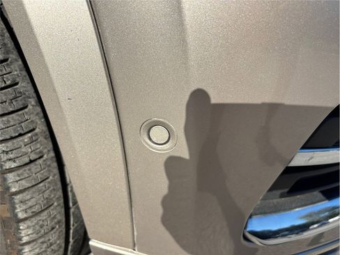 Used 2023 Volvo XC90 B5 Plus Bright image 13