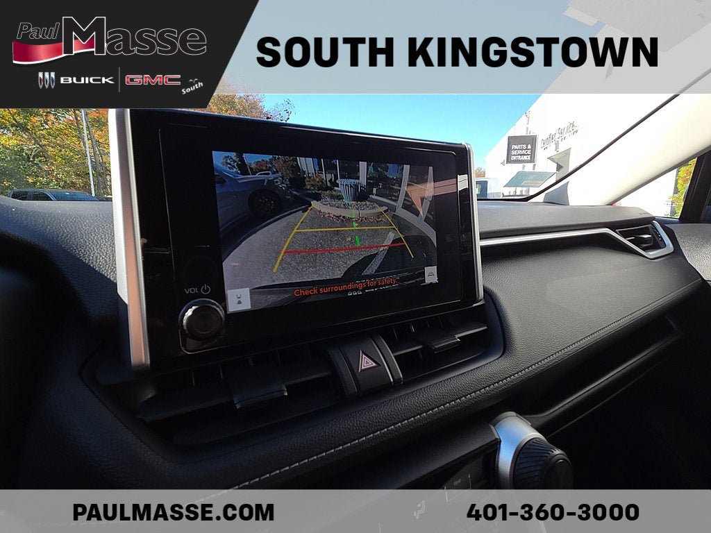 Used 2023 Toyota RAV4 LE AWD/4WD image 15