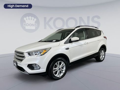 Used 2019 Ford Escape SEL AWD/4WD image 1