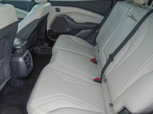 Used 2022 Ford Mustang Mach-E Premium image 26