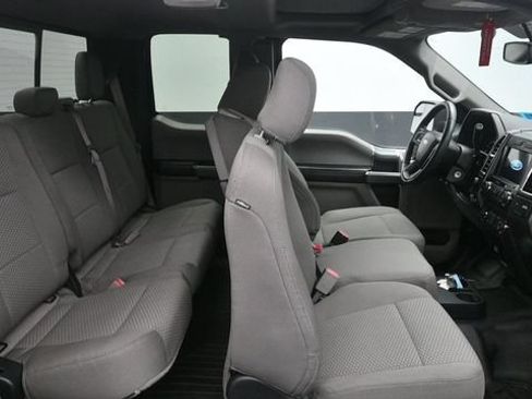 Used 2016 Ford F150 XLT w/ Equipment Group 302A Luxury AWD/4WD image 9