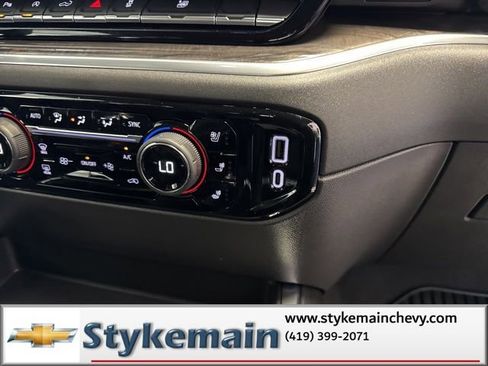 New 2025 Chevrolet Silverado 1500 LTZ w/ LTZ Convenience Package II image 24