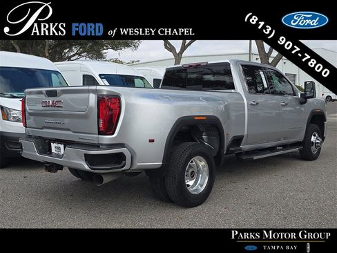 Used 2021 GMC Sierra 3500 Denali w/ Denali Ultimate Package image 4