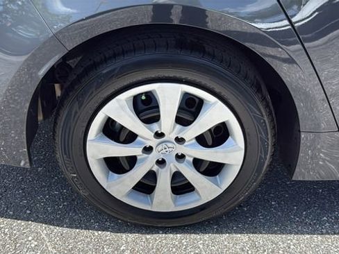 Certified 2024 Toyota Corolla LE image 12