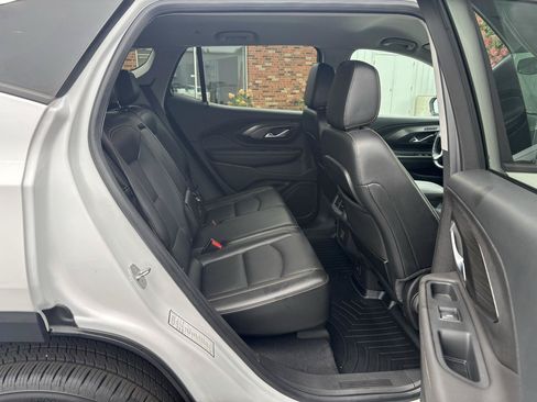 Used 2019 GMC Terrain SLT w/ Preferred Package AWD/4WD image 12