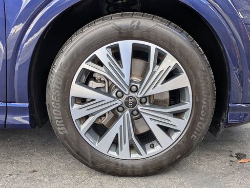 Used 2023 Audi Q4 e-tron Premium Plus w/ Premium Plus image 26