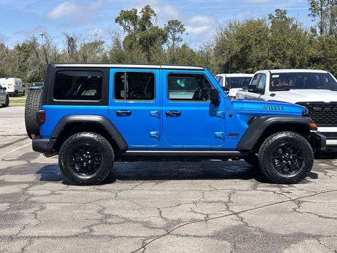 Used 2021 Jeep Wrangler Unlimited Sport image 4
