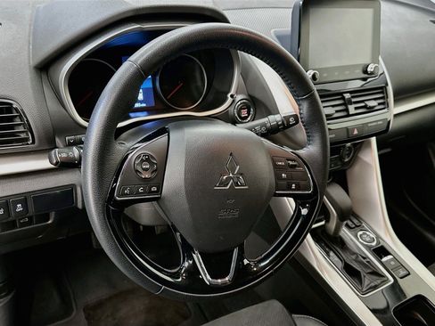 Used 2024 Mitsubishi Eclipse Cross SE AWD/4WD image 18