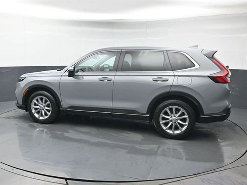 Used 2025 Honda CR-V EX image 3