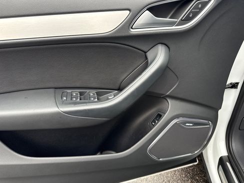 Used 2018 Audi Q3 2.0T Premium Plus w/ Premium Plus Package image 13