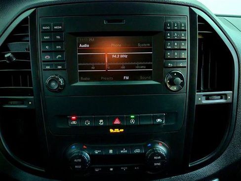 Used 2019 Mercedes-Benz Metris Passenger image 6