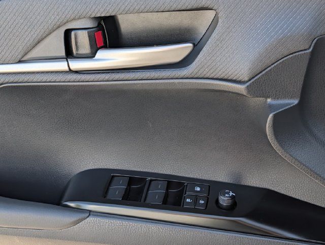 Used 2025 Toyota Camry SE FWD image 24