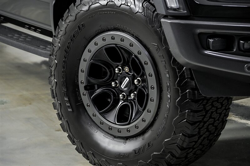 Used 2023 Ford F150 Raptor AWD/4WD image 3