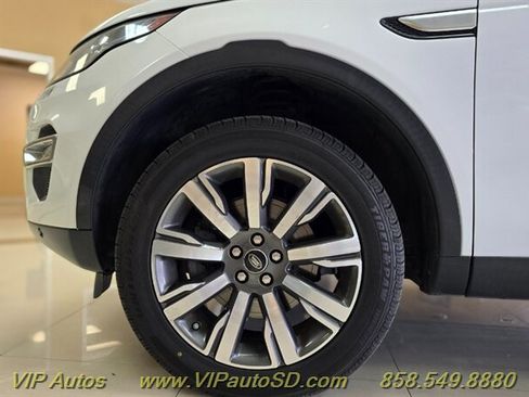 Used 2017 Land Rover Discovery Sport HSE Luxury AWD/4WD image 21