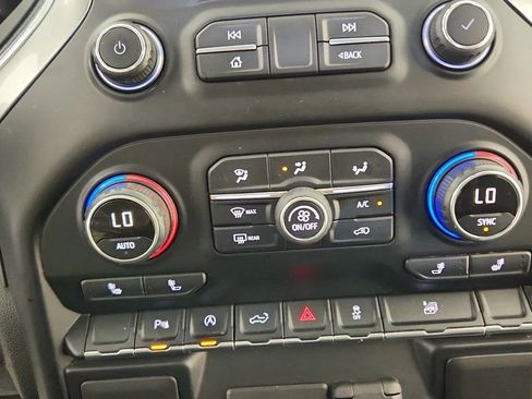 Used 2020 Chevrolet Silverado 1500 LT w/ All-Star Edition AWD/4WD image 22