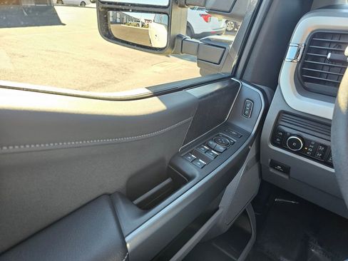 New 2026 Ford F250 XLT w/ XLT Premium Package image 37
