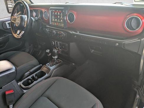 Used 2021 Jeep Wrangler Unlimited Rubicon AWD/4WD image 22