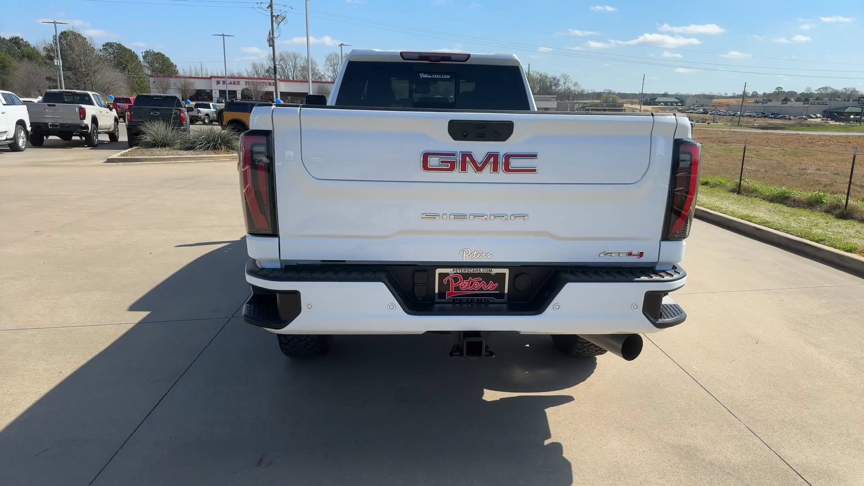 Used 2024 GMC Sierra 2500 AT4 w/ AT4 Premium Plus Package AWD/4WD image 8