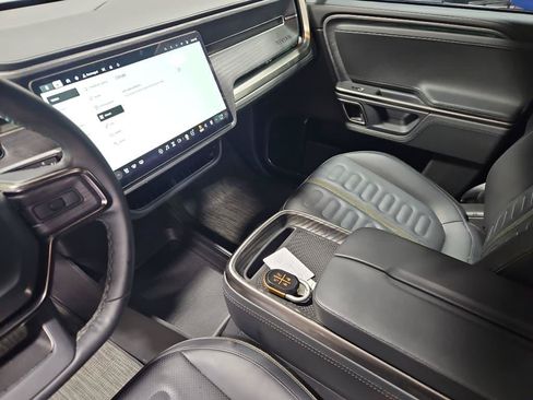 Used 2023 Rivian R1S Adventure AWD/4WD image 6