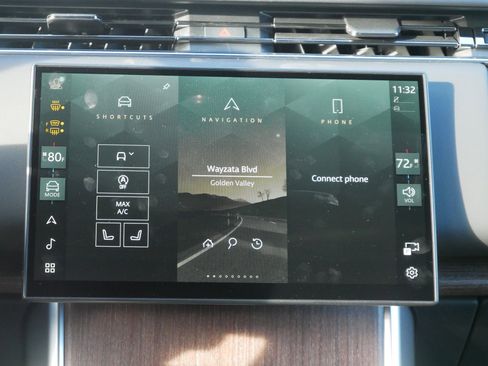 New 2025 Land Rover Range Rover SE image 7