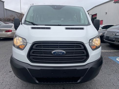 Used 2018 Ford Transit 350 XL image 2