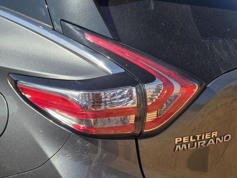 Used 2018 Nissan Murano SV w/ Premium Package image 8