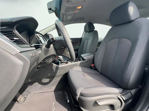 Used 2019 Hyundai Sonata SE image 16