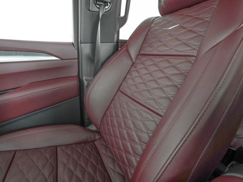 Used 2026 Cadillac Escalade Sport w/ Touring Package AWD/4WD image 28